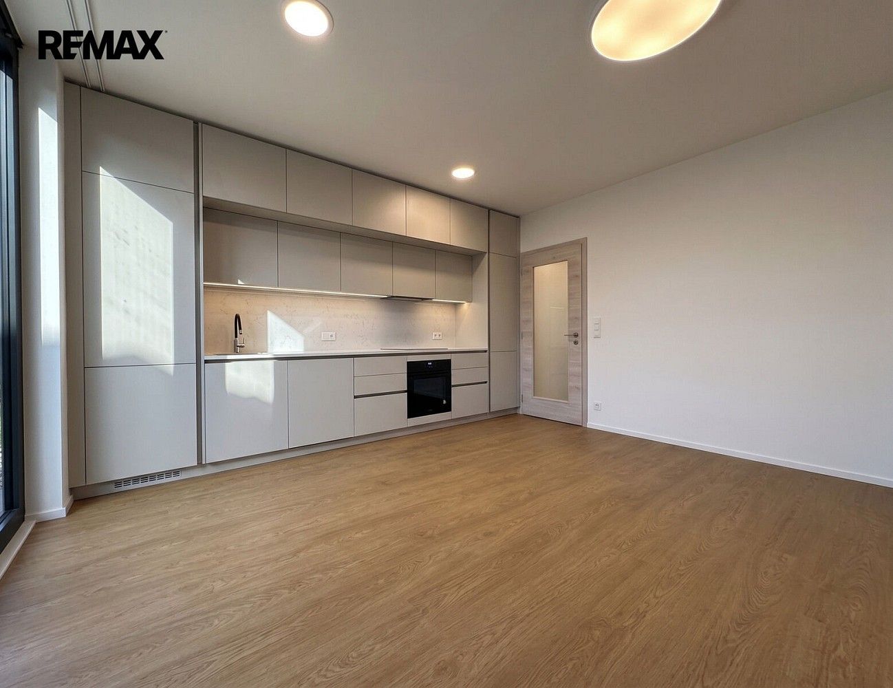 2+kk, Praha - Libeň, okres Praha 9, Hlavní město Praha, 46 m² - 1