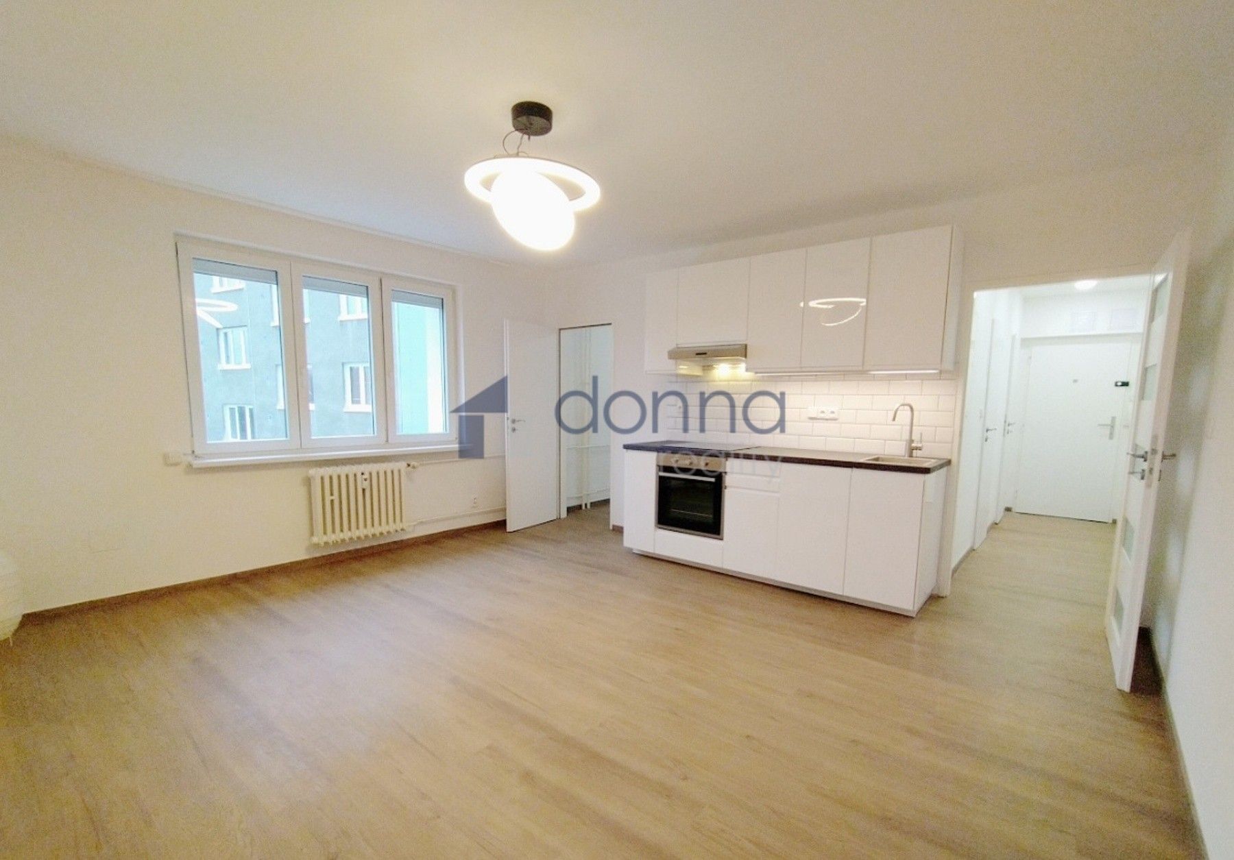 2+kk, Vrbenského, Praha, 40 m²