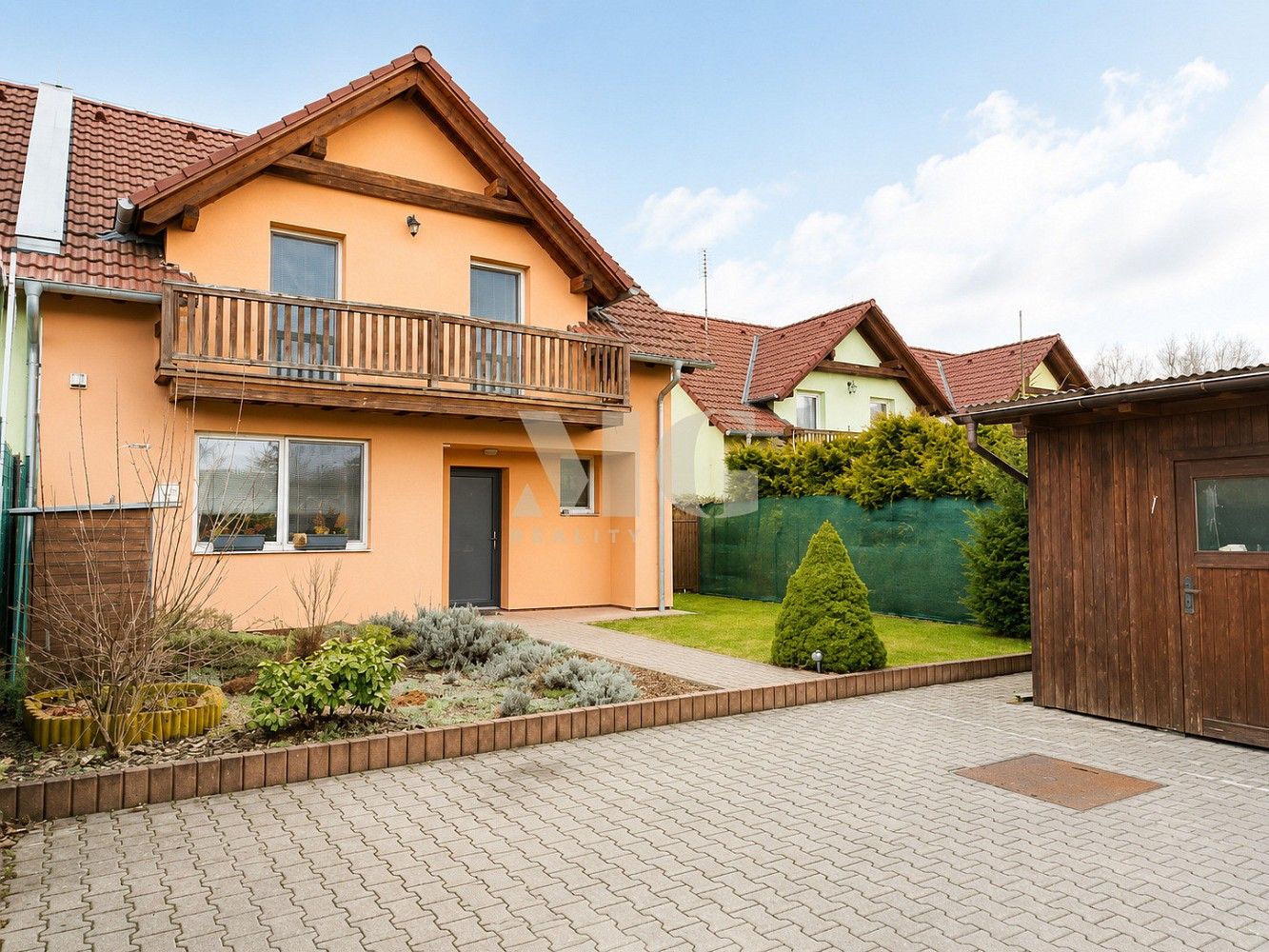 Rodinné domy, Horoušany, okres Praha-východ, Středočeský kraj, 120 m² - 1