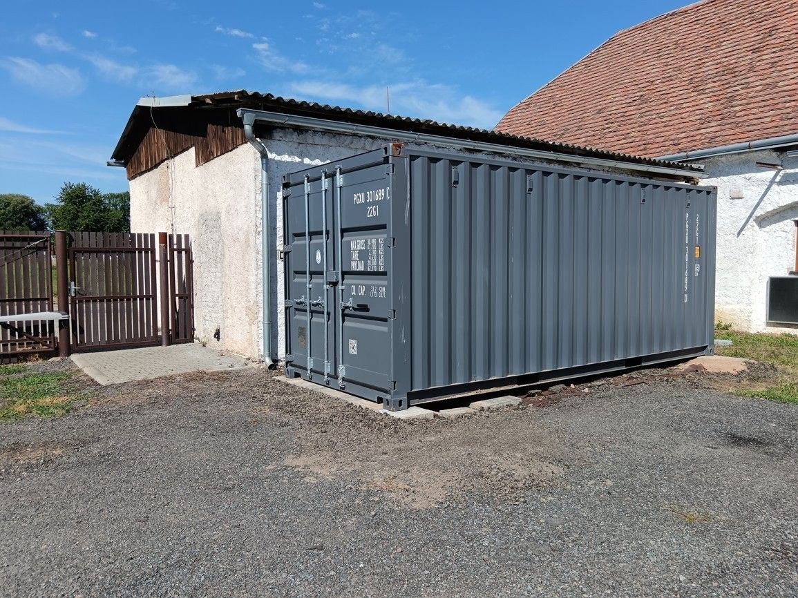 Sklady, Medlešice, 538 31