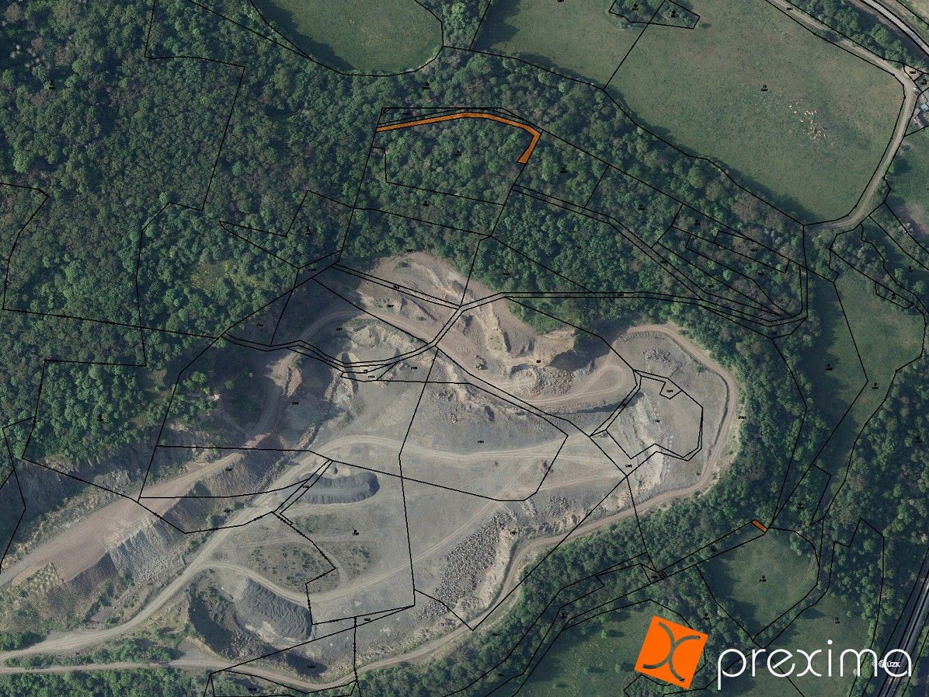 Pozemek, 484 m²