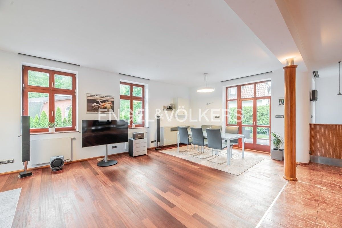 Vila · 385 m² · Elišky Junkové 1439, Praha Hostivař - 4