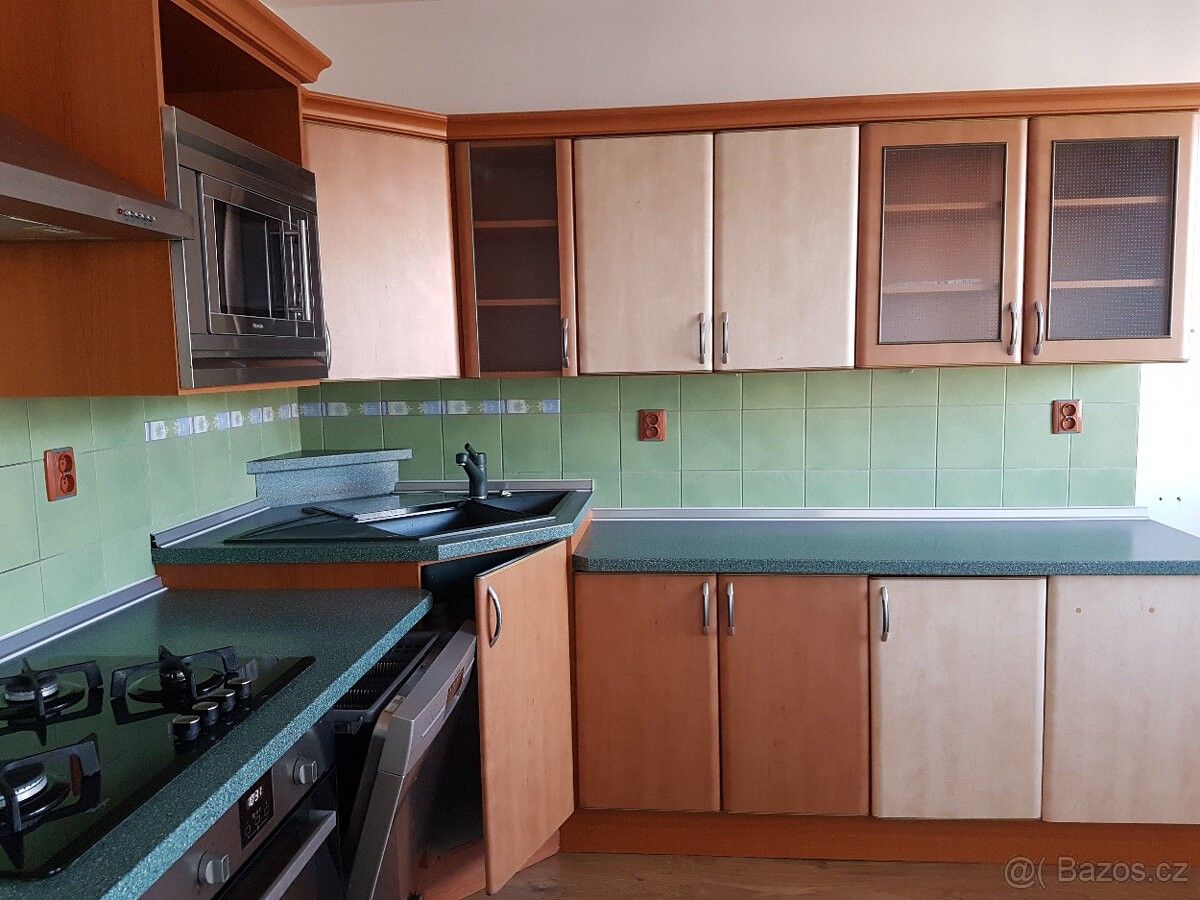 Pronájem byt - Praha, 182 00