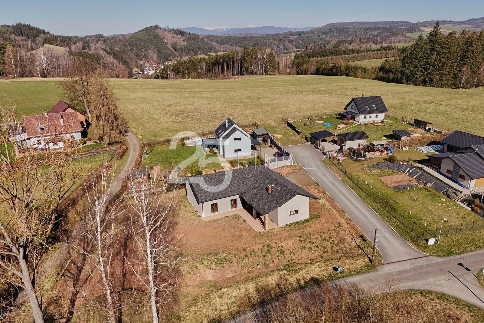 Prodej rodinný dům - Zákopanka, Úpice, 159 m²