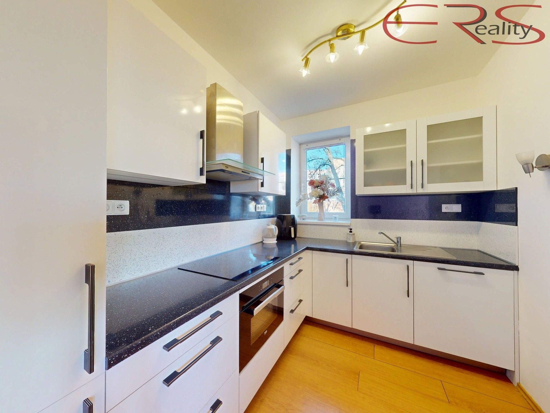 Prodej byt 2+kk - Nádvorní, Liberec, 41 m²