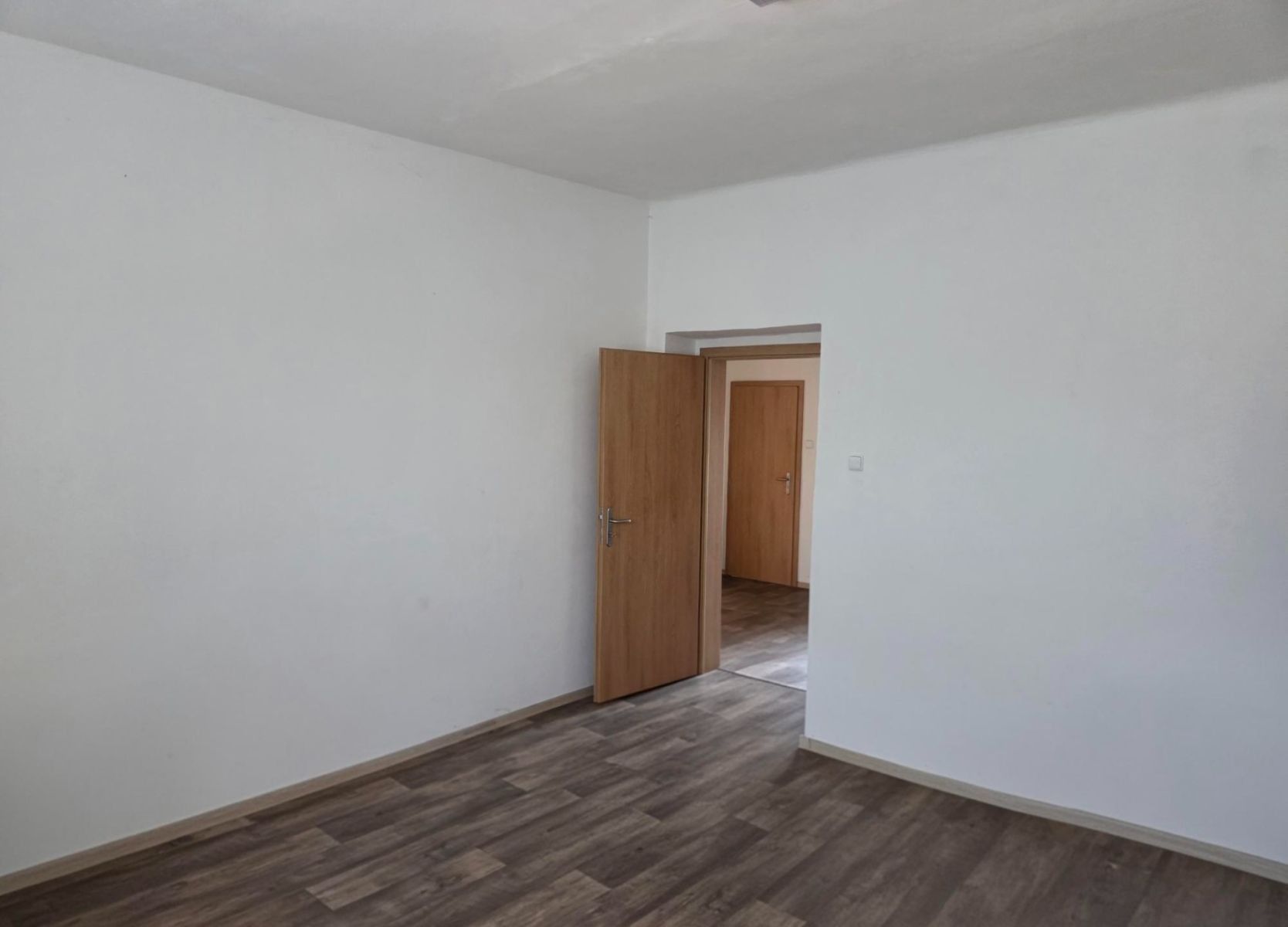 Obchodní prostory, Brožíkova, Beroun - Beroun, Středočeský kraj, 21 m² - 2