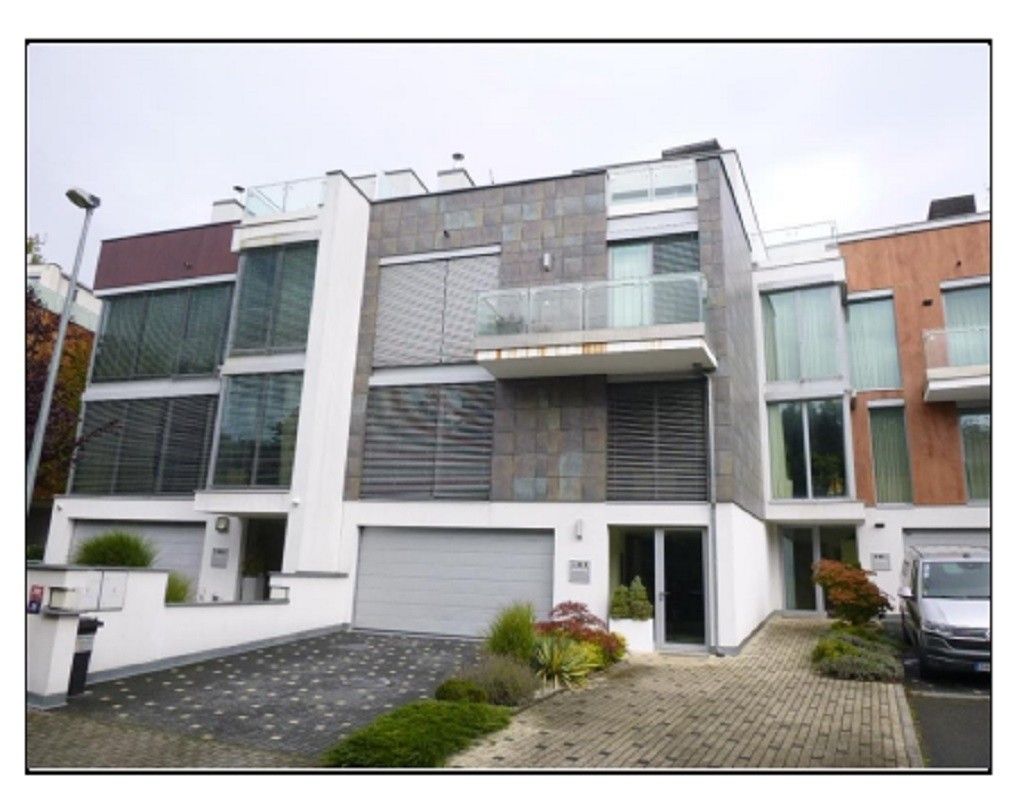 Prodej rodinný dům - Praha, 150 00