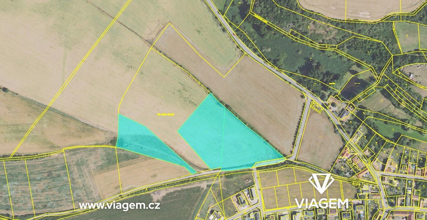 Zemědělský pozemek, 3 739 m²