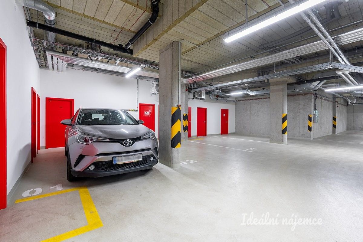 Byt 1+kk · 21 m² · Plzeňská, Praha - 3