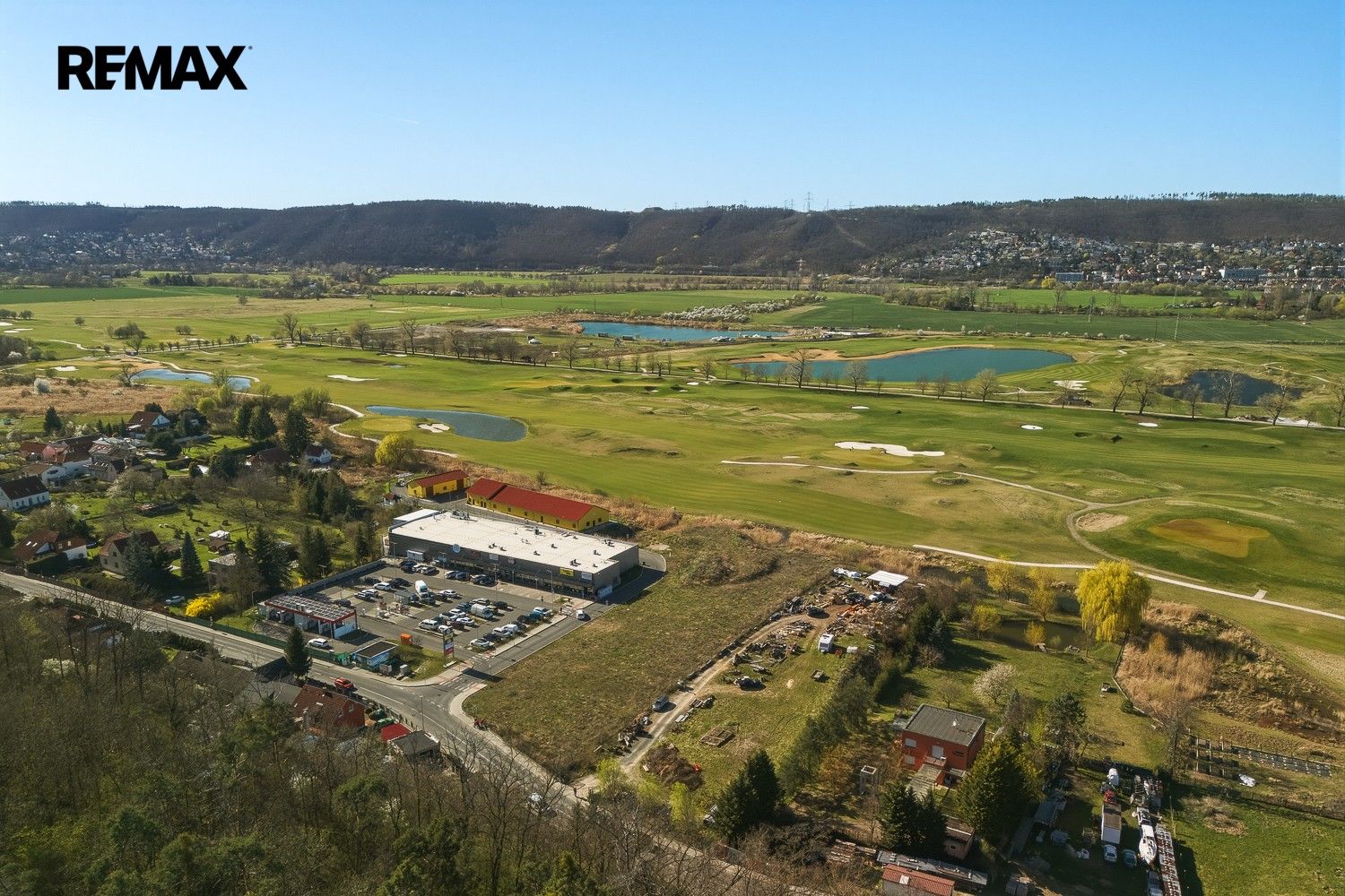 Prodej pozemek pro bydlení - Praha, 5 949 m² - 5