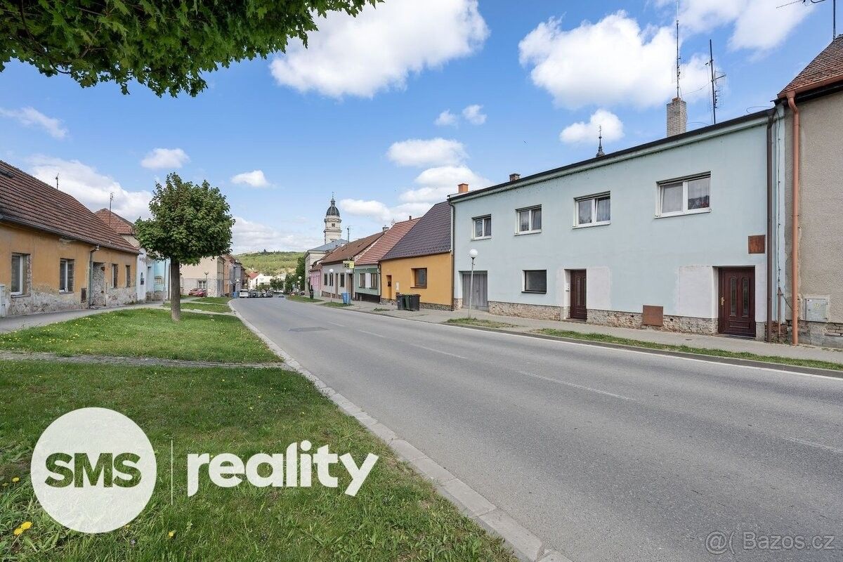 Prodej rodinný dům - Dolní Kounice, 664 64