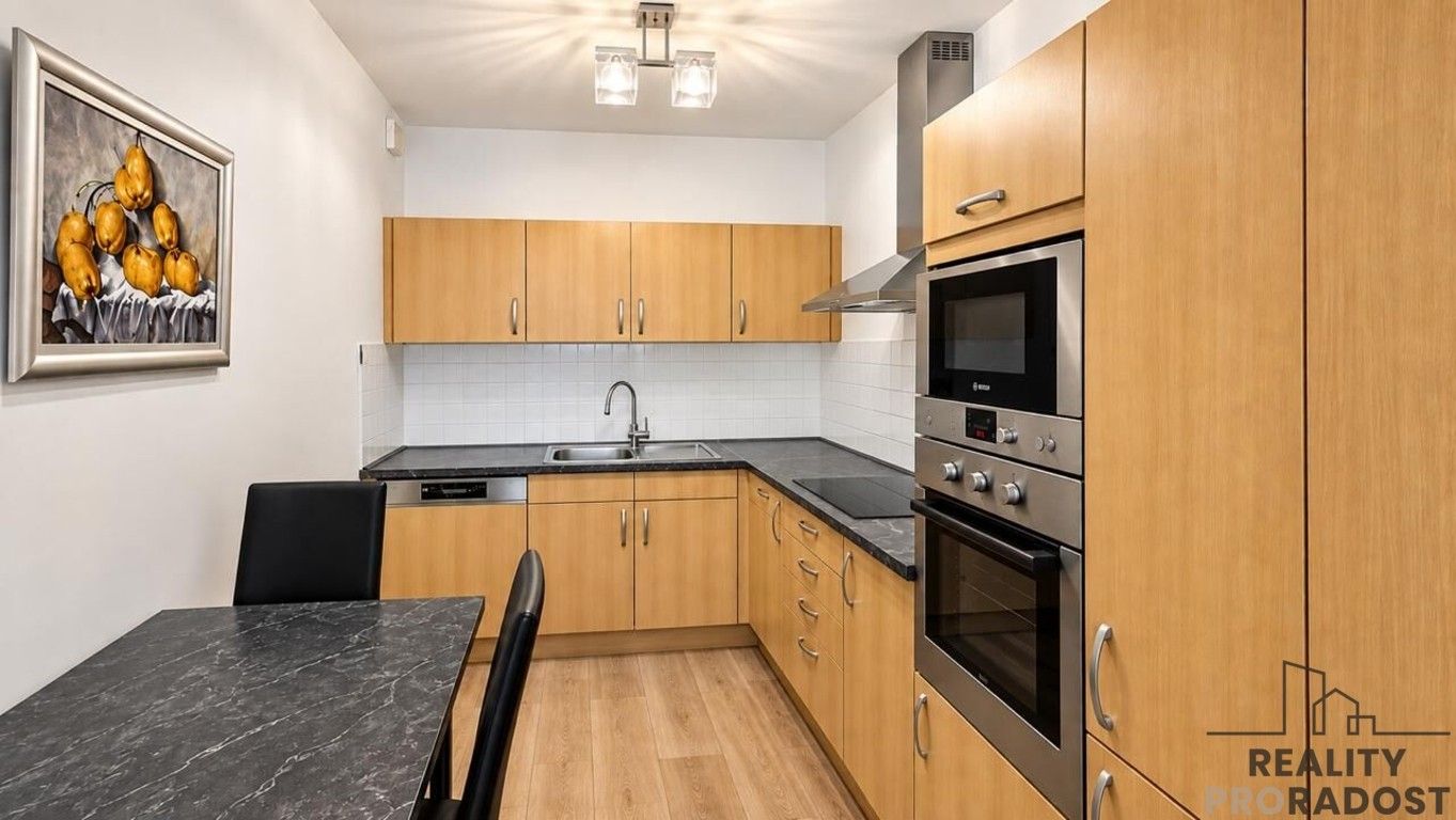 Byt 3+kk · 90 m² · Vršovická 1525, Praha Vršovice - 4