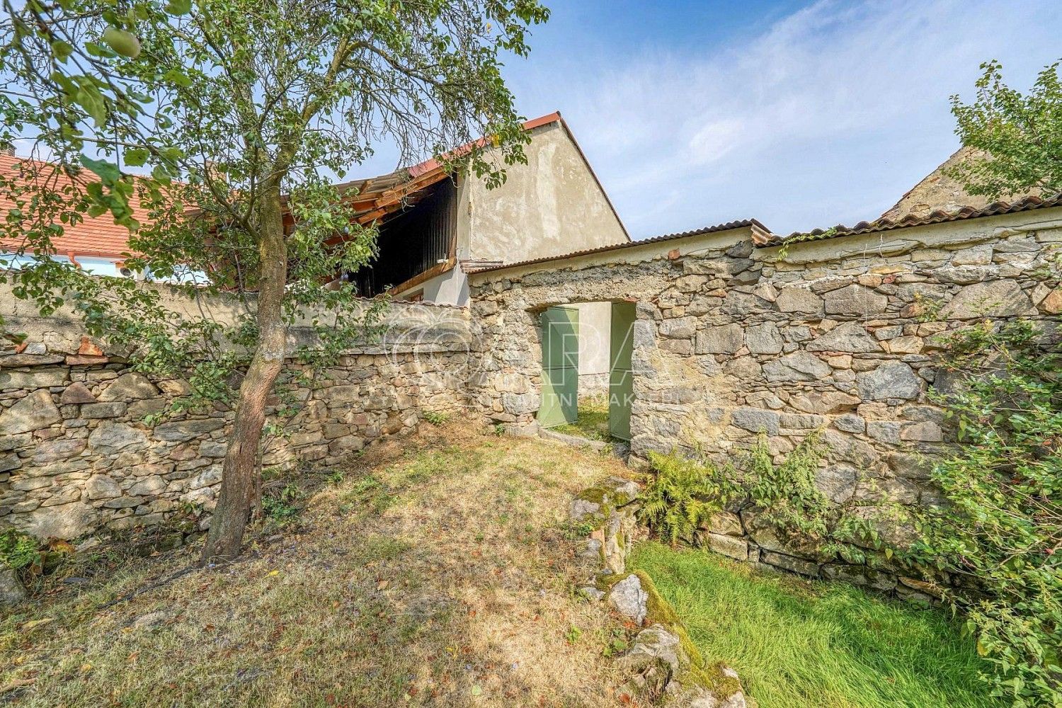Rodinné domy, Hoštice, okres Strakonice, Jihočeský kraj, 150 m² - 2