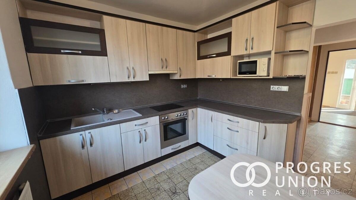 Pronájem rodinný dům - Valašské Meziříčí, 757 01