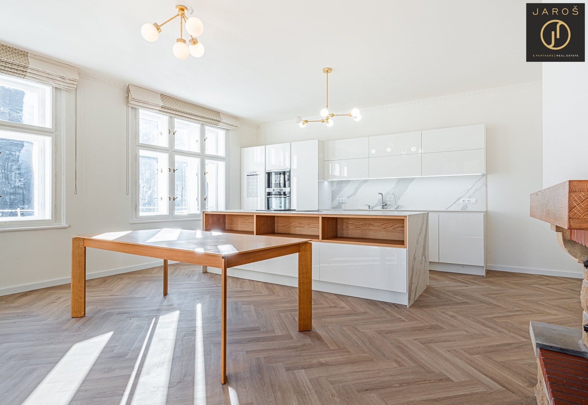 4+kk, V Šáreckém údolí, Praha, 175 m²