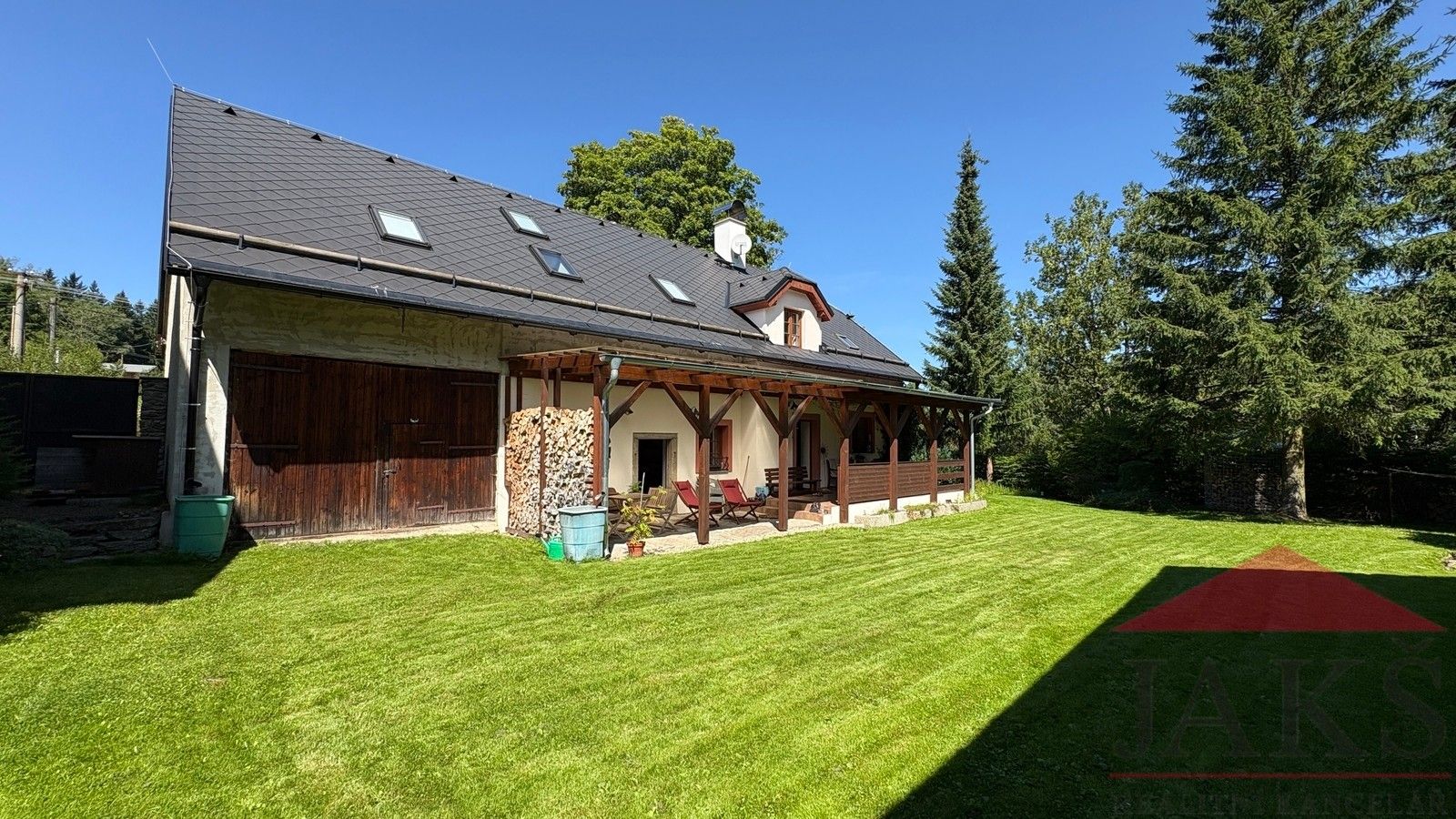 Rodinné domy, Červená, Kašperské Hory, 242 m²