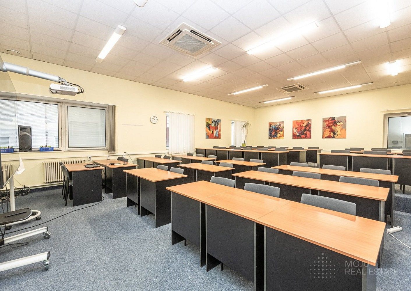 Pronájem kancelář - Karlovo náměstí, Praha 2 - Nové Město, 212 m² - 5