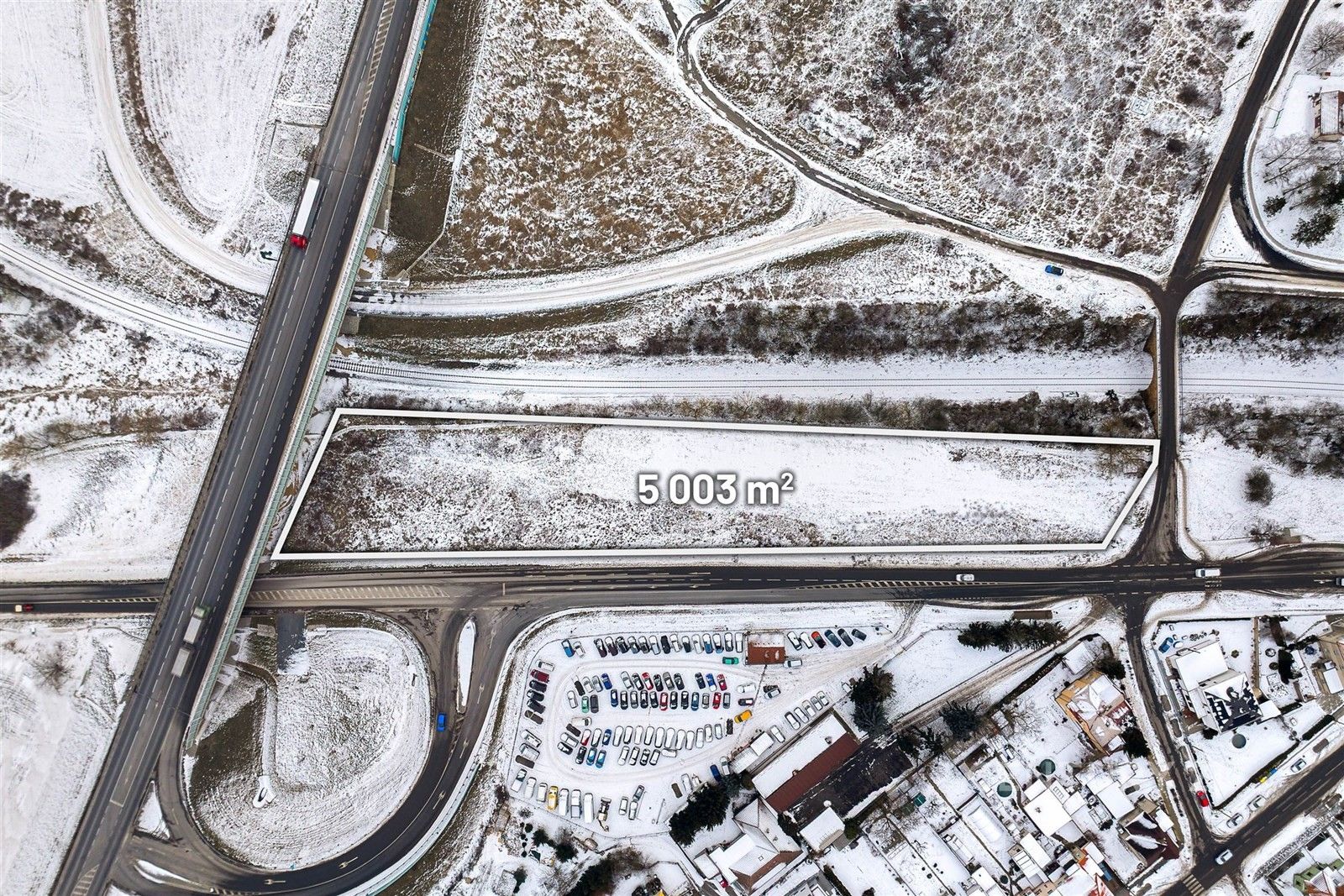 Komerční pozemky, Slaný