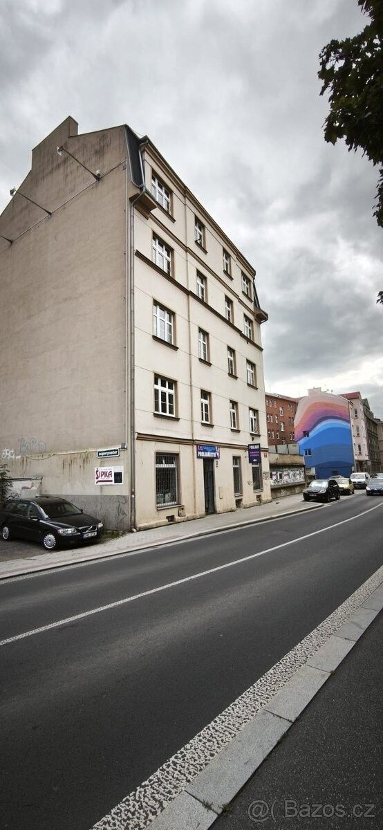 Obchodní prostory