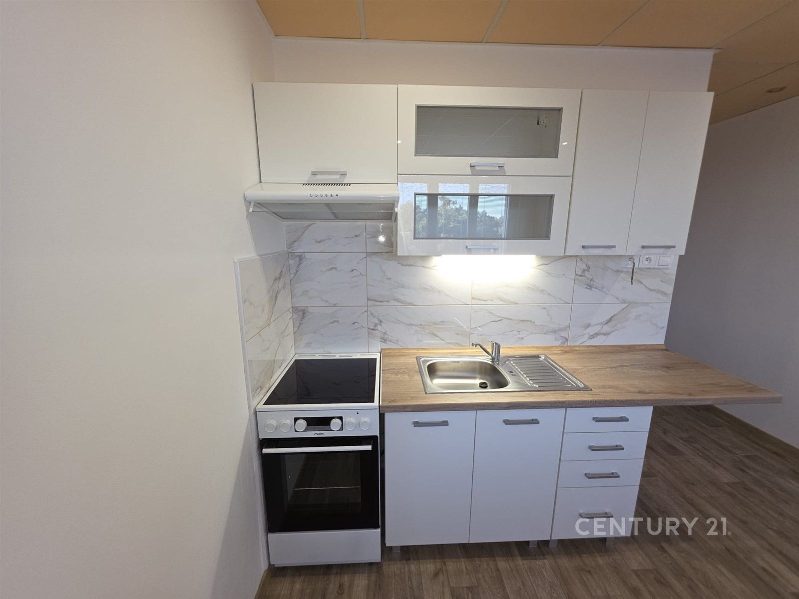 1+1, Kamenná 5105, Chomutov, 35 m²