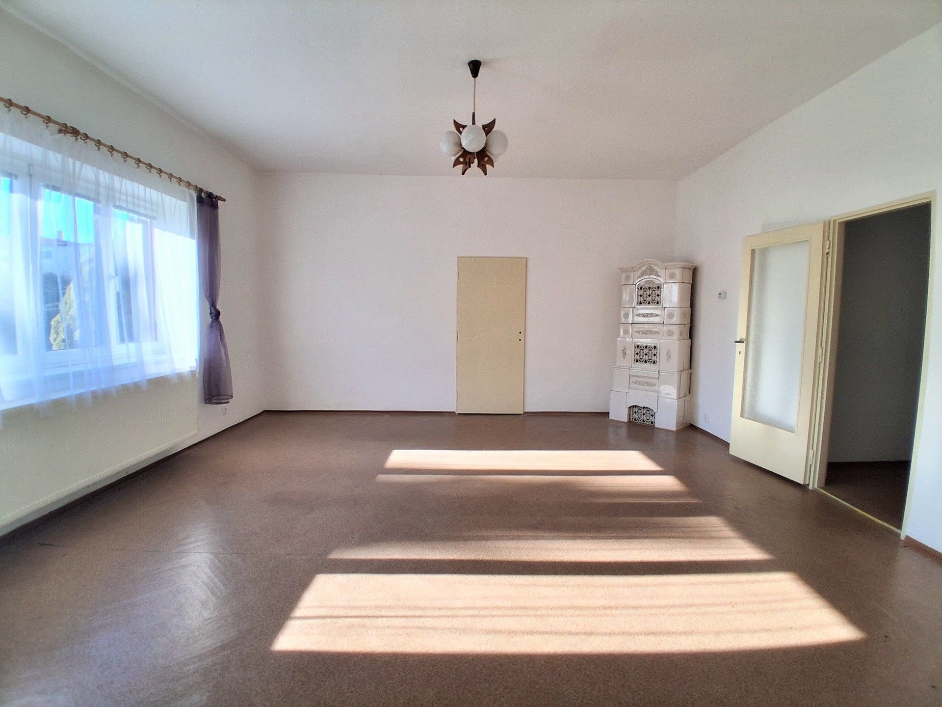 Kanceláře, Dvořákova, Nový Bor, 48 m²