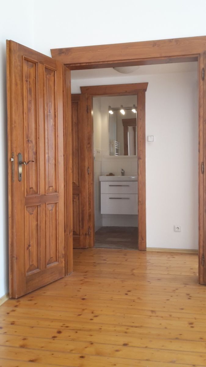 Pronájem byt 2+kk - Šlikova, Praha - Břevnov, 47 m² - 5