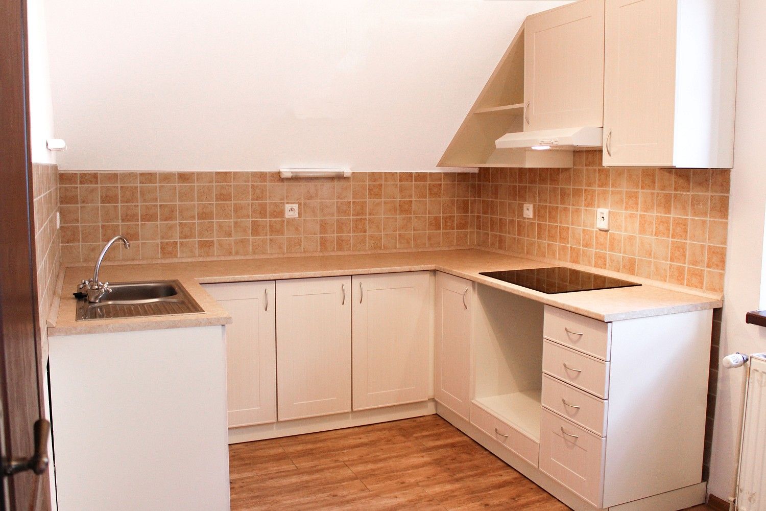 Byt 1+kk · 37 m² · Nové Stavení, Jindřichův Hradec - Jindřichův Hradec IV - 3