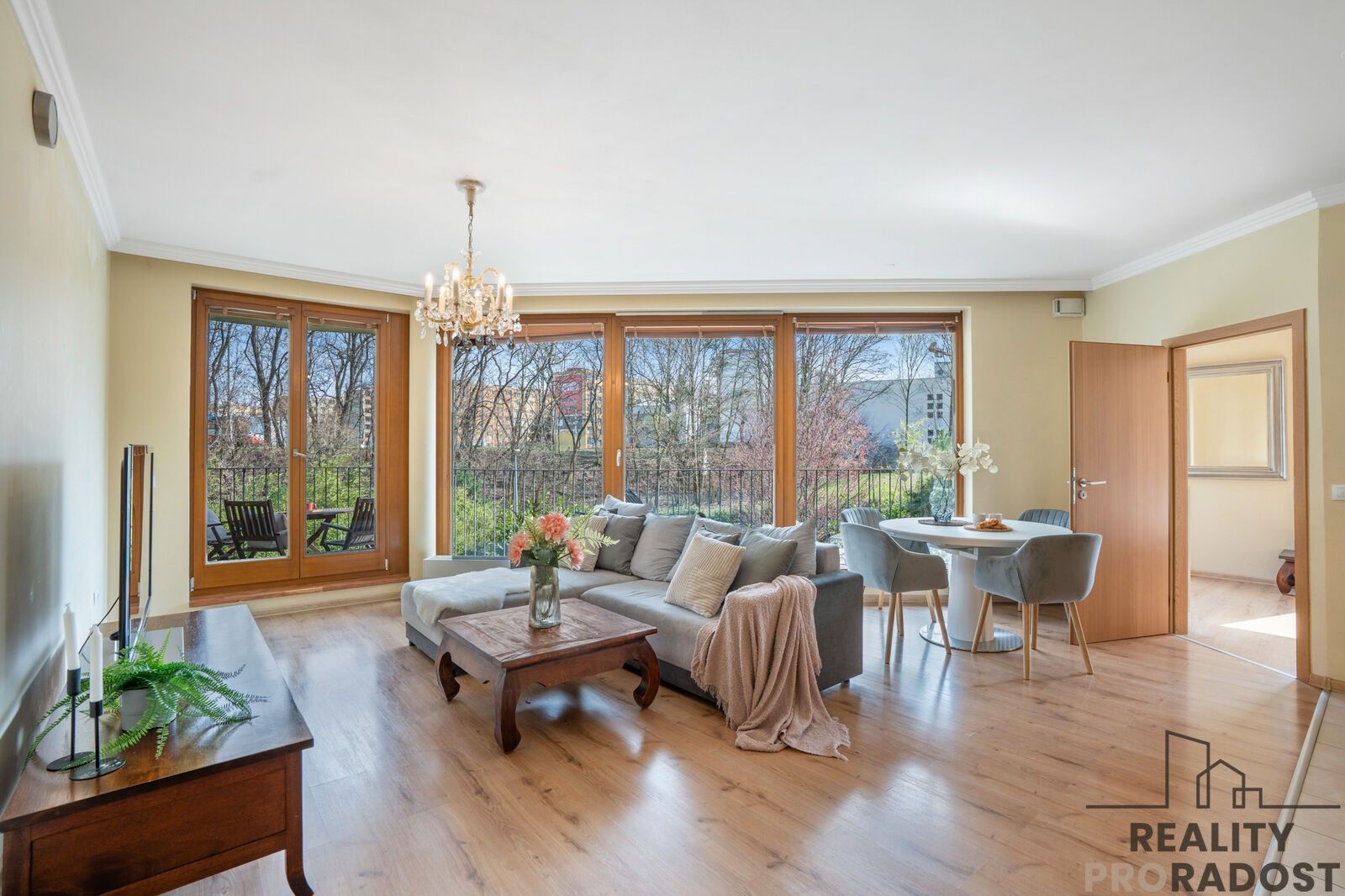 2+kk, K Červenému vrchu, Praha, 73 m²