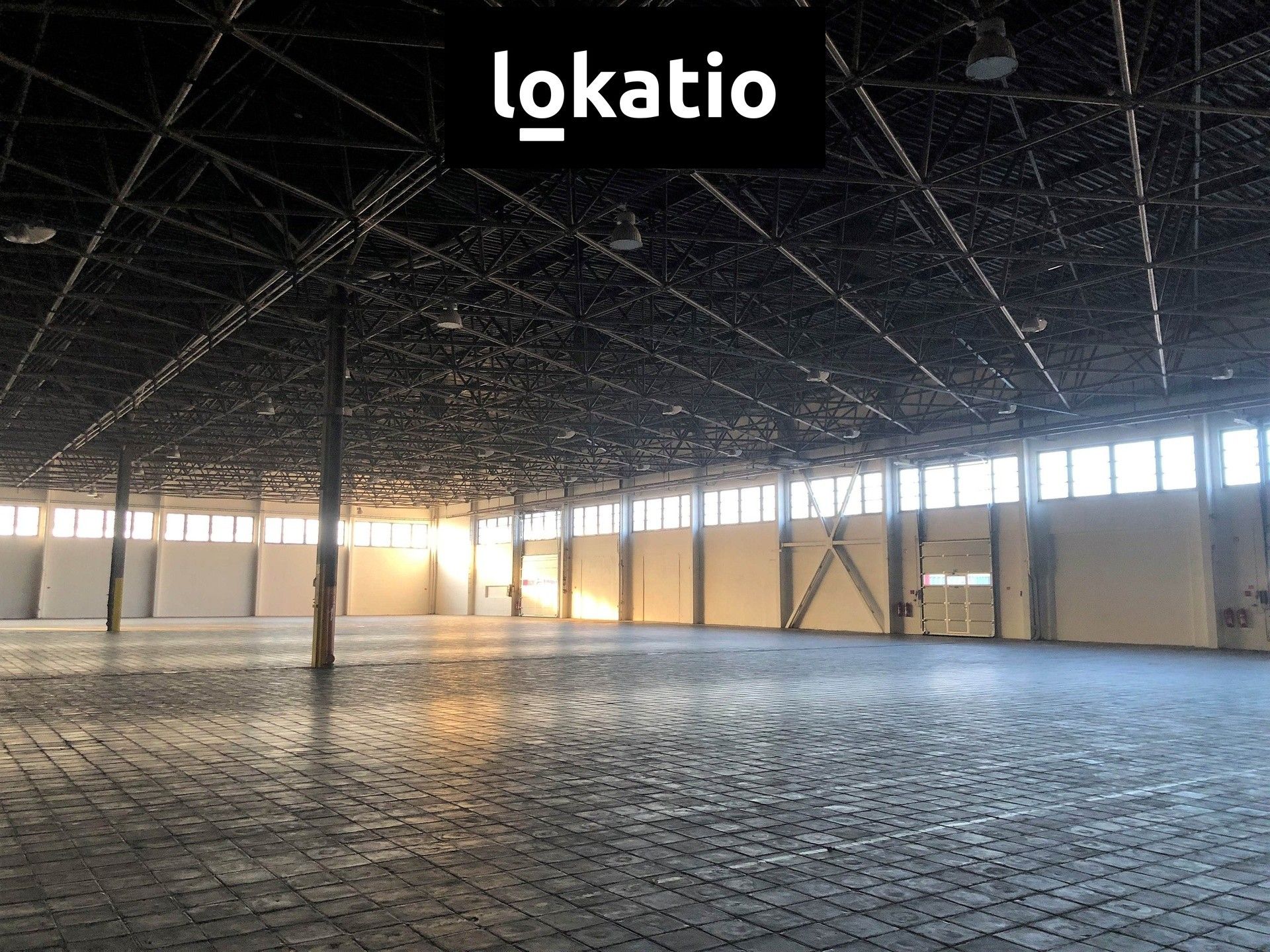 Pronájem sklad - Holice, Olomouc, 4 343 m²