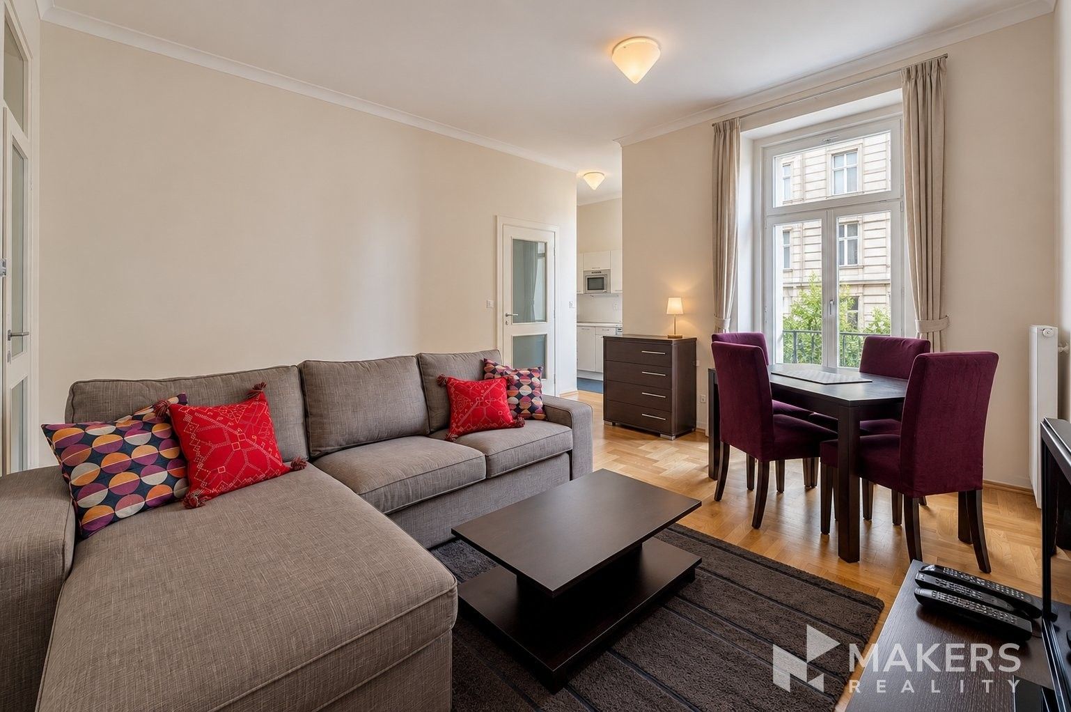 3+1, Vratislavova, Praha, 75 m² - 2