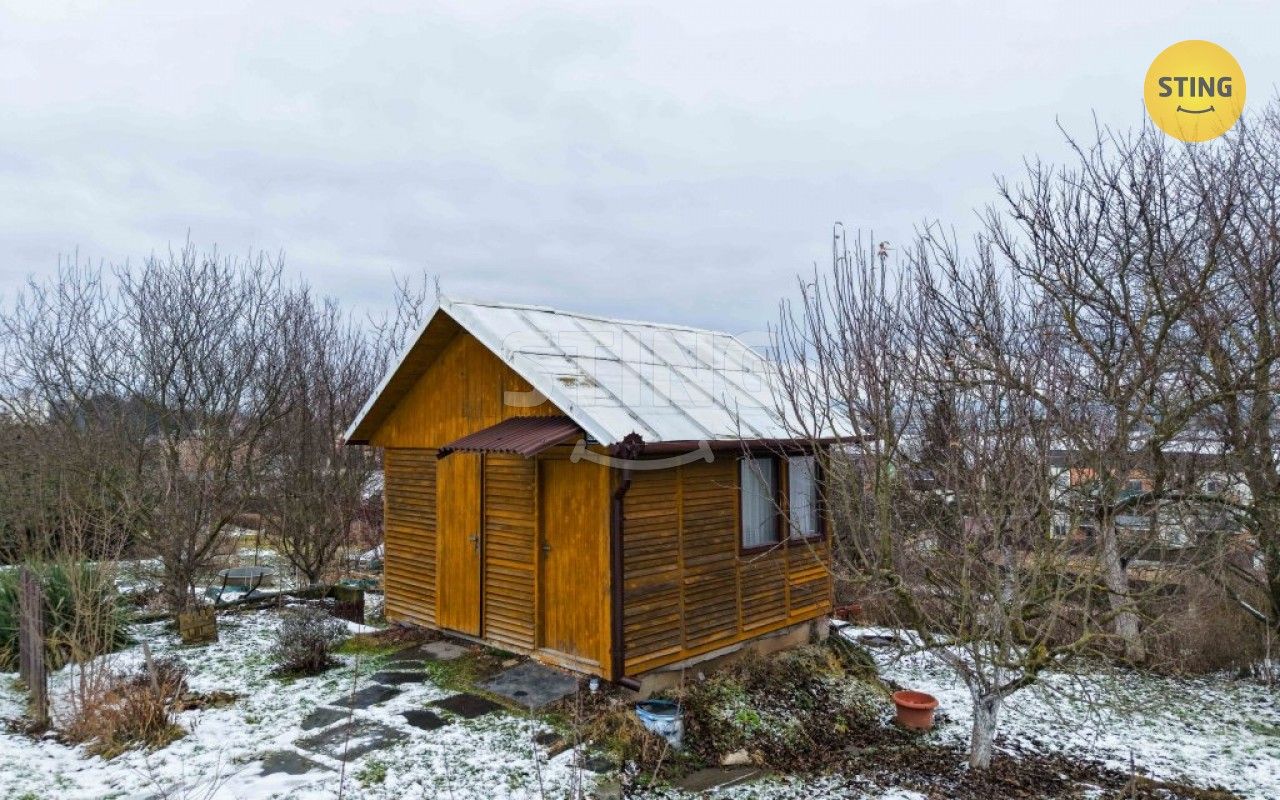 Chaty, Slavonín, Olomouc, 16 m²