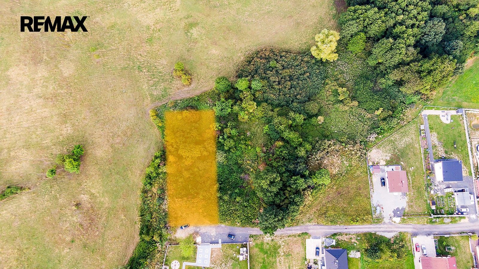 Louka, 1 212 m²