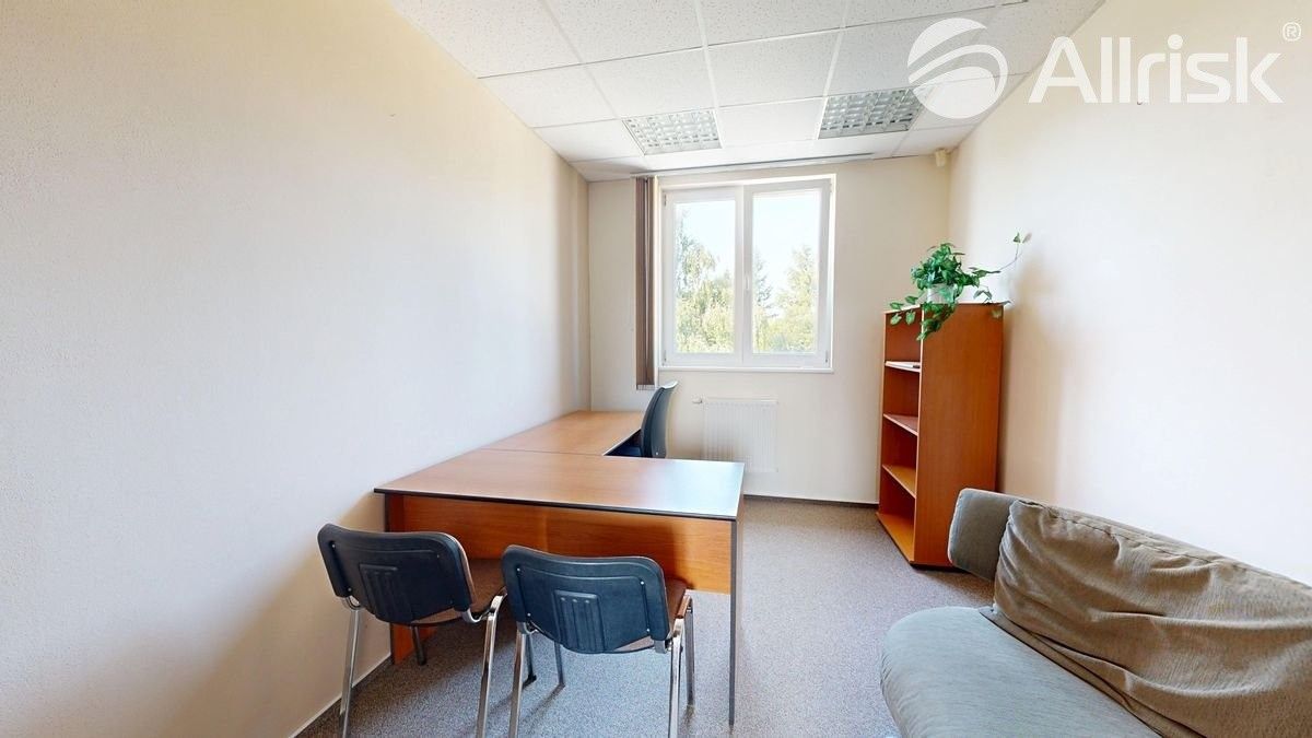 Kanceláře, U Cukrovaru, Opava Kateřinky, 10 m² - 1