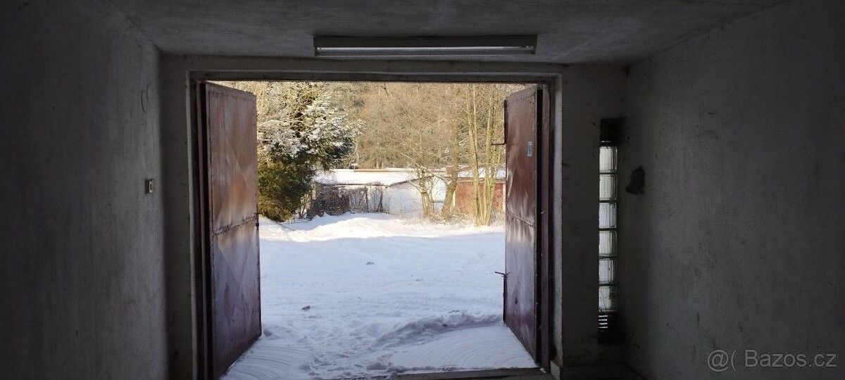 Garáže, Jeseník, 790 01