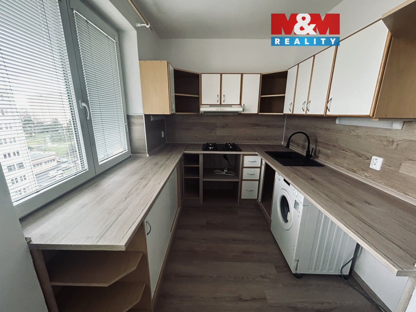 3+1, Hrusická, Praha, 73 m²