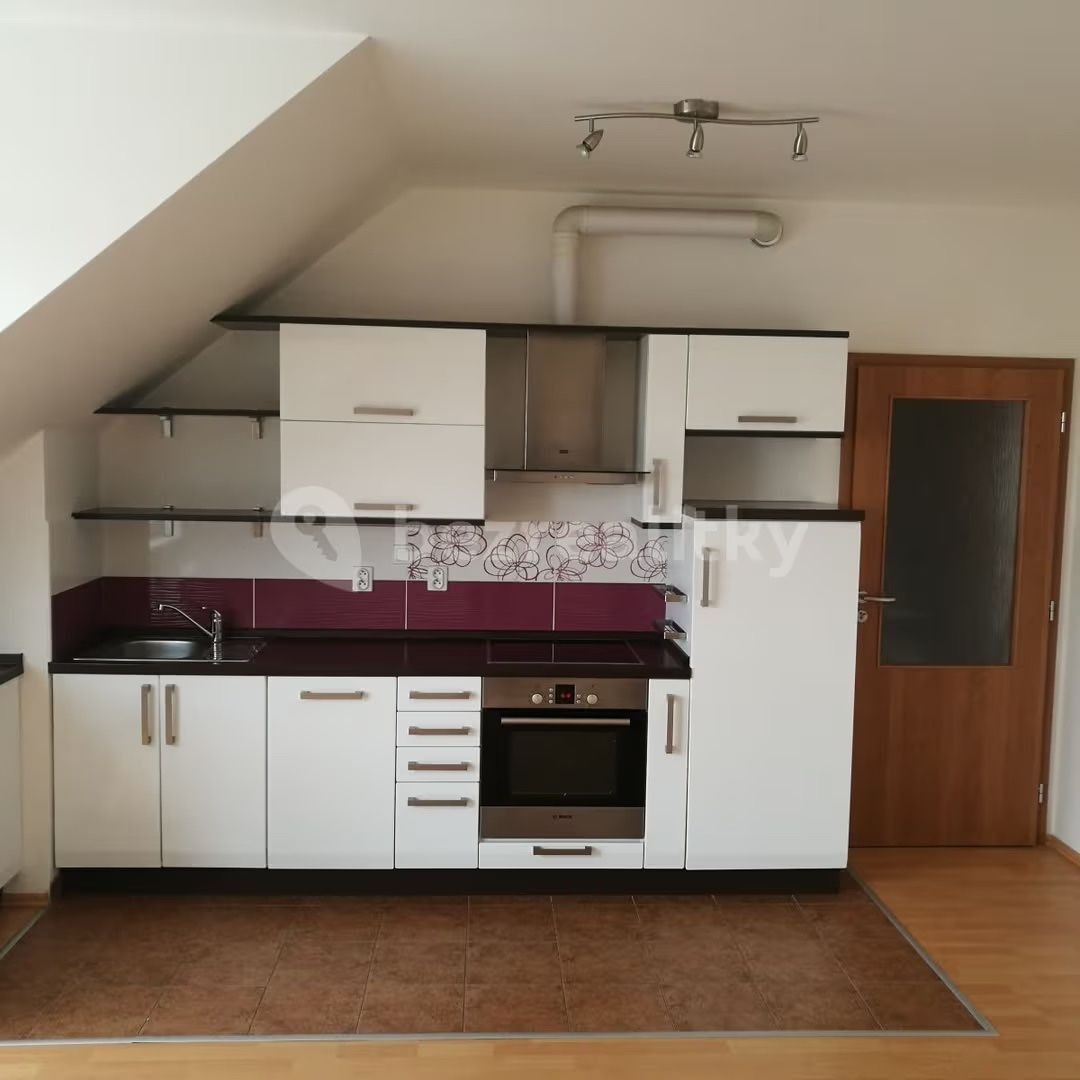 Pronájem byt 1+kk - Švihovská, Praha - Písnice, 32 m² - 5