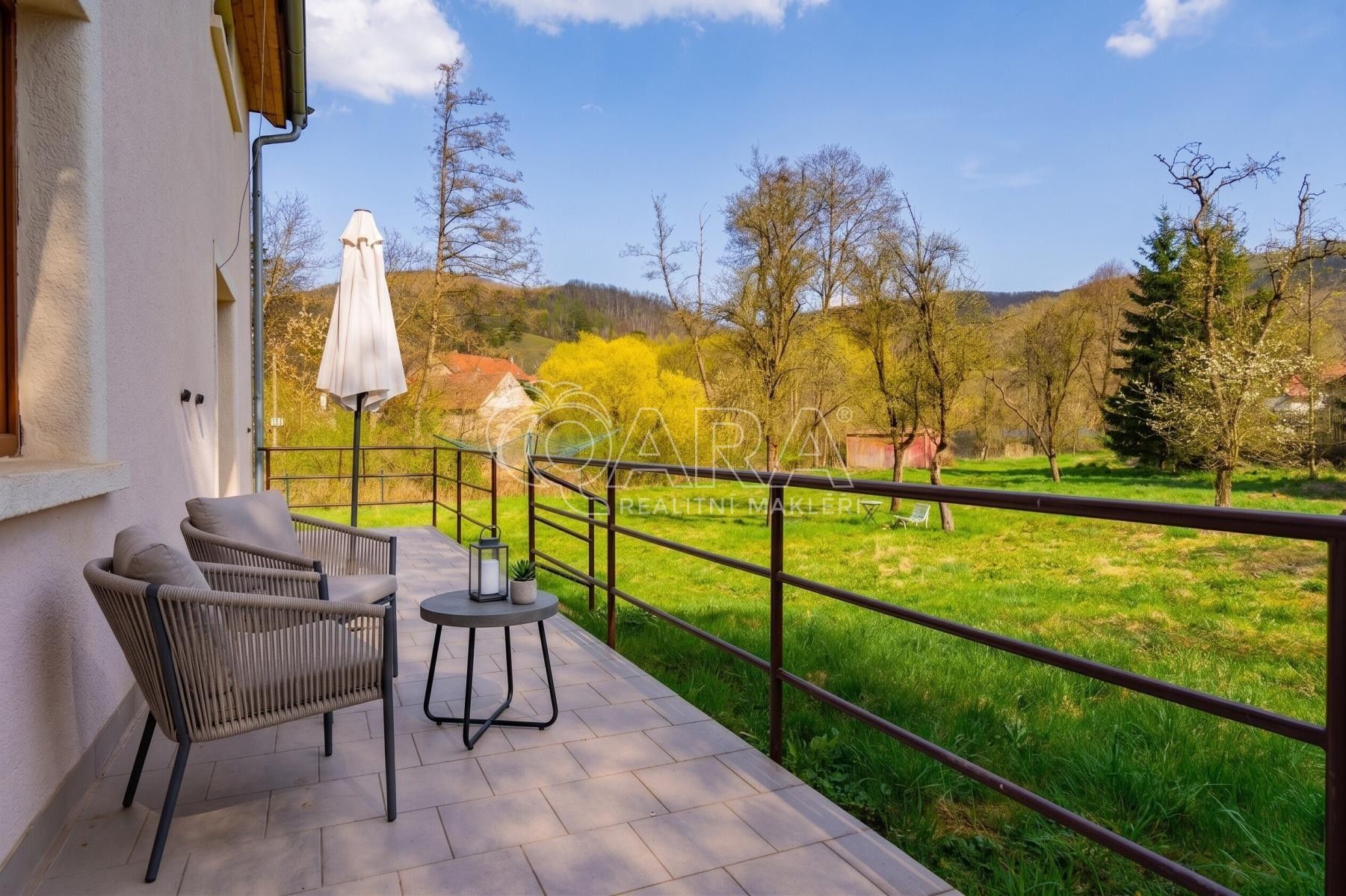 Rodinné domy, Ke Svatému Jánu , Beroun Beroun-Hostim, 312 m² - 2