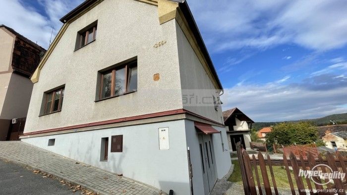 Prodej dům - Pod Nádražím, Plasy, 290 m²