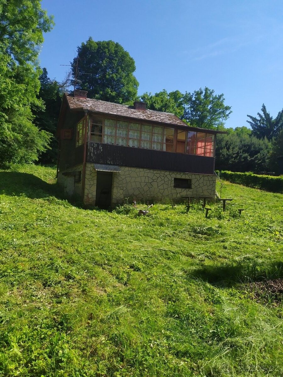 Chaty, Dolní Bojanovice, 696 17 - 1