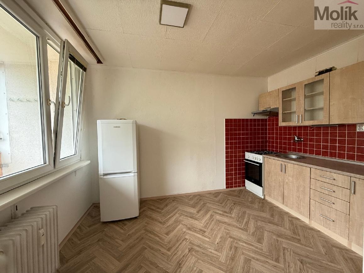 Byt 3+1 · 55 m² · Jana Kubelíka, Most - 2
