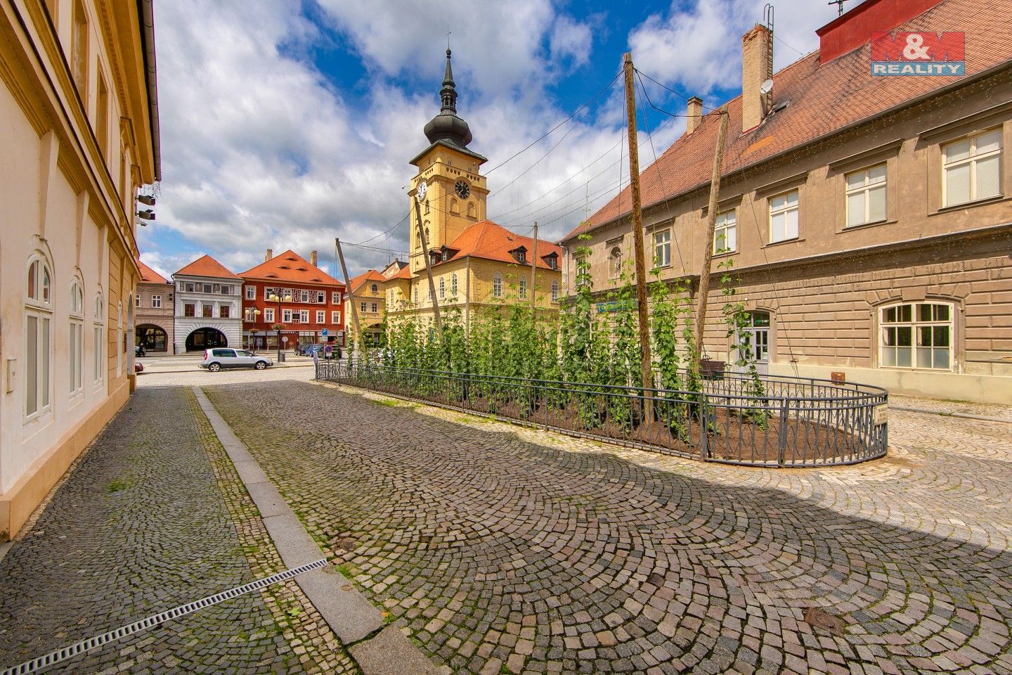 Pronájem kancelář - náměstí Svobody, Žatec, 93 m²