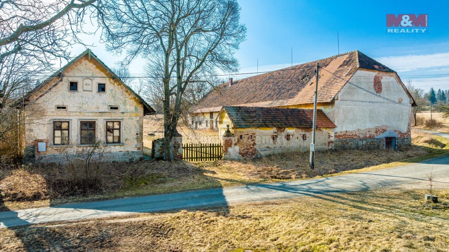 Rodinné domy, Osobovy, Měčín, 200 m²