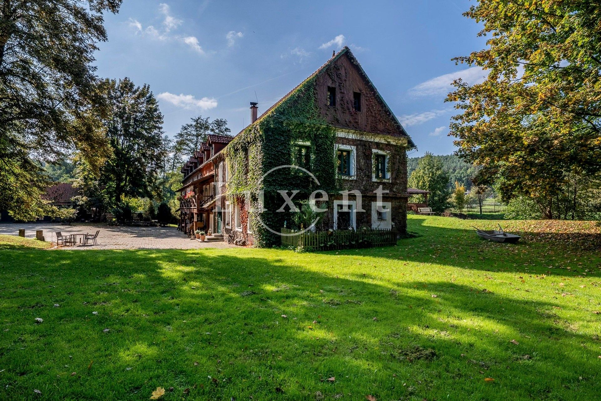 Rodinné domy, Stříbrná Skalice, 1 700 m² - 1