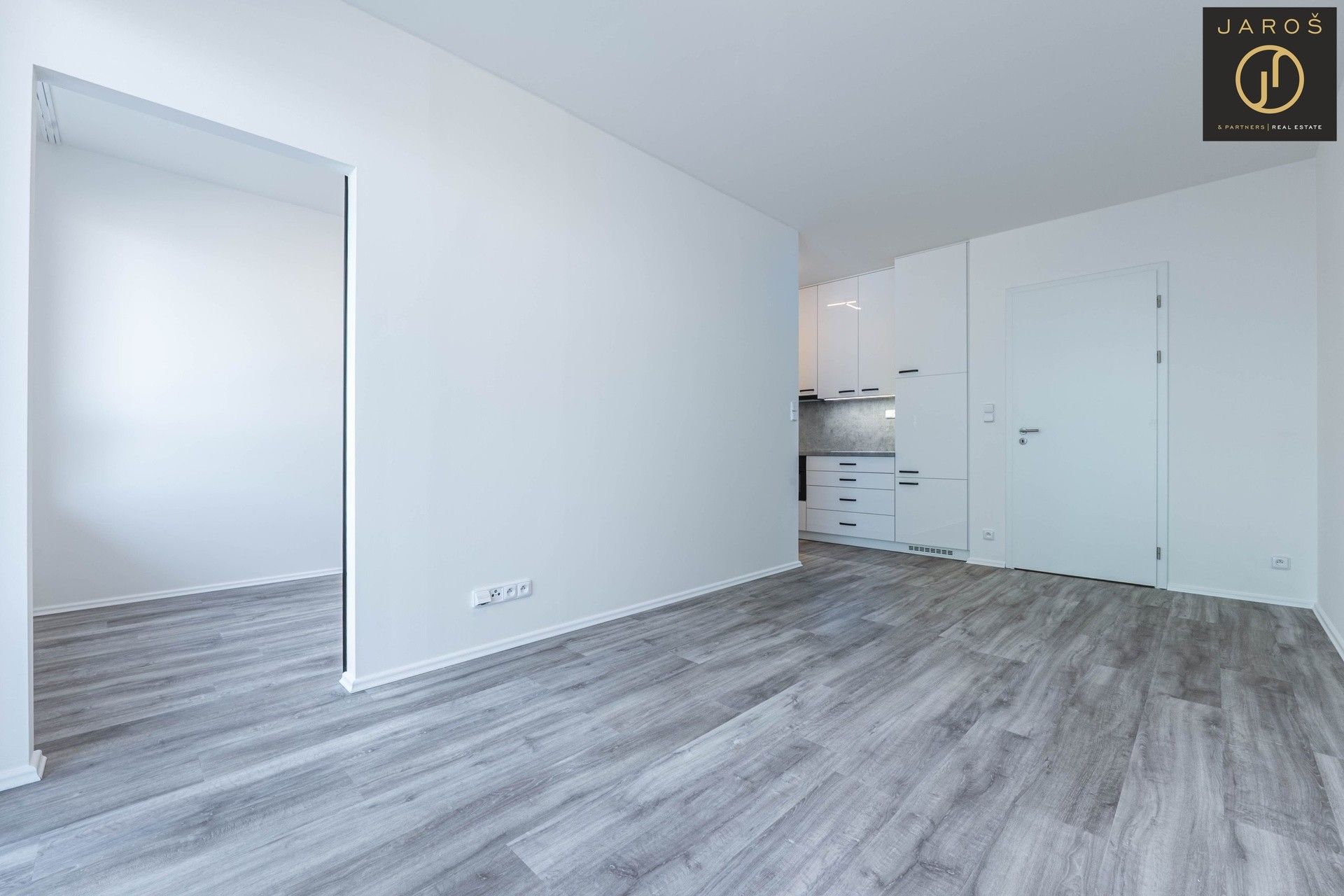 2+kk, Honzíkova, Praha, 44 m²