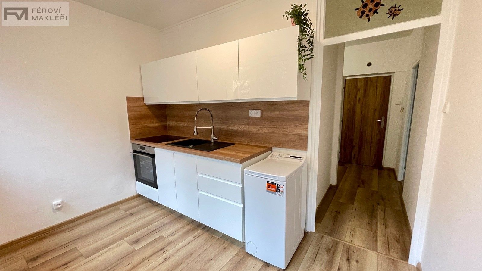 Pronájem byt 1+1 - Bulharská, Ostrava, 35 m²