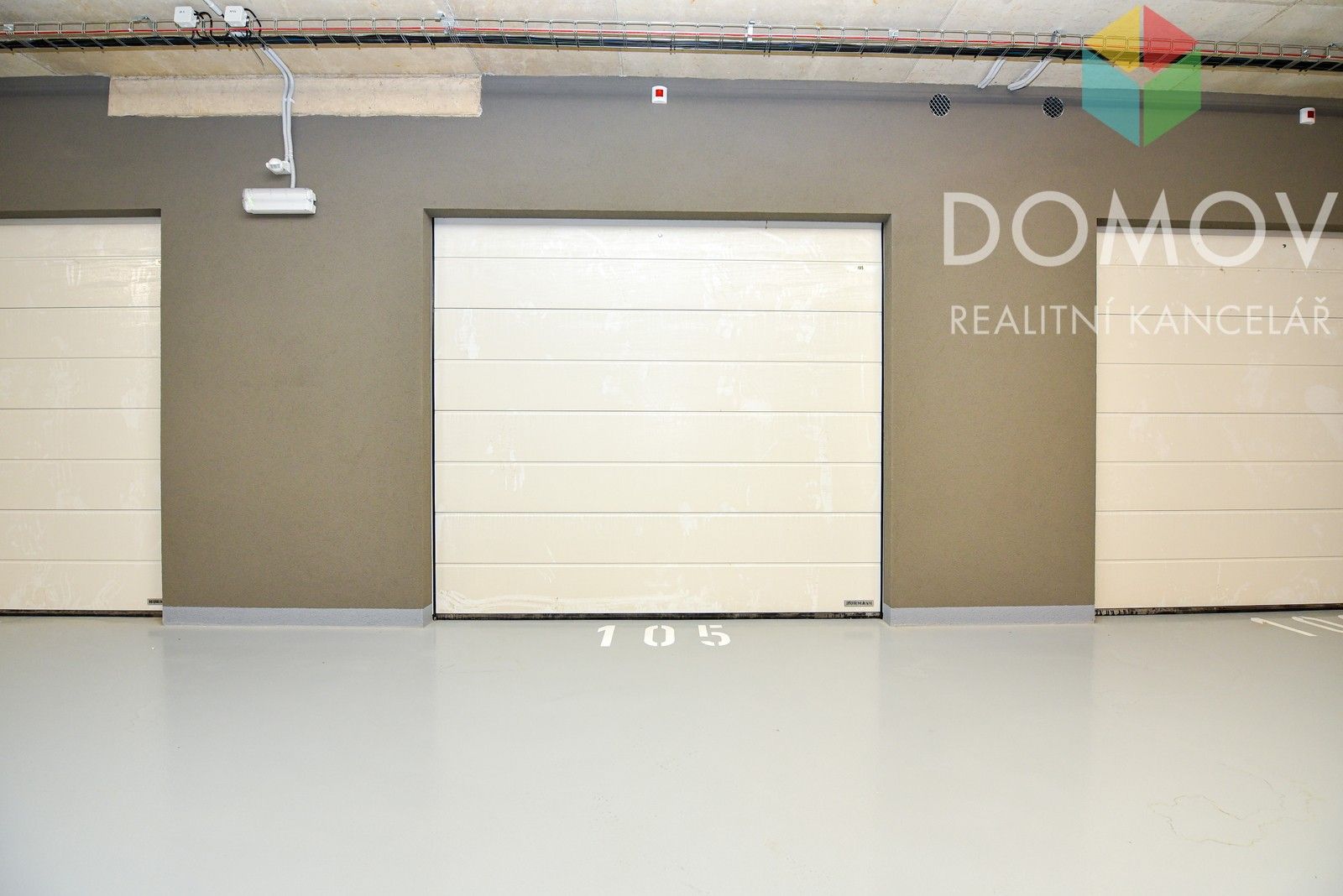 Garáže, Nepilova 2147, Beroun, 20 m²