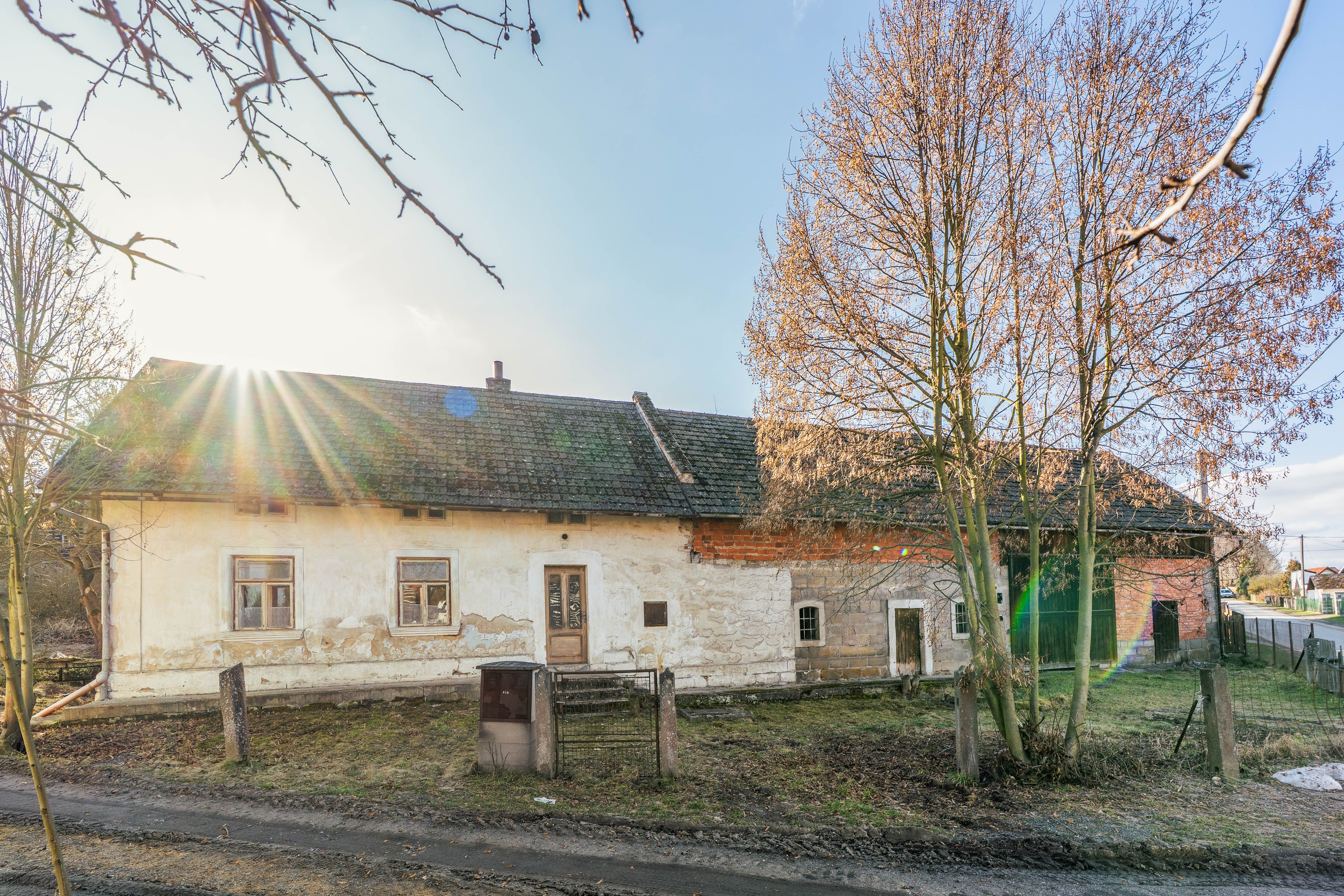 Rodinné domy, Ploukonice, Všeň, 570 m²