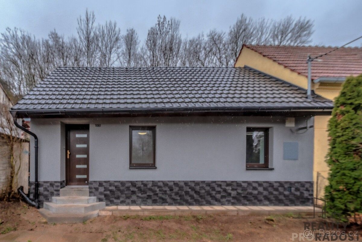 Rodinné domy, Moravský Krumlov, 672 01