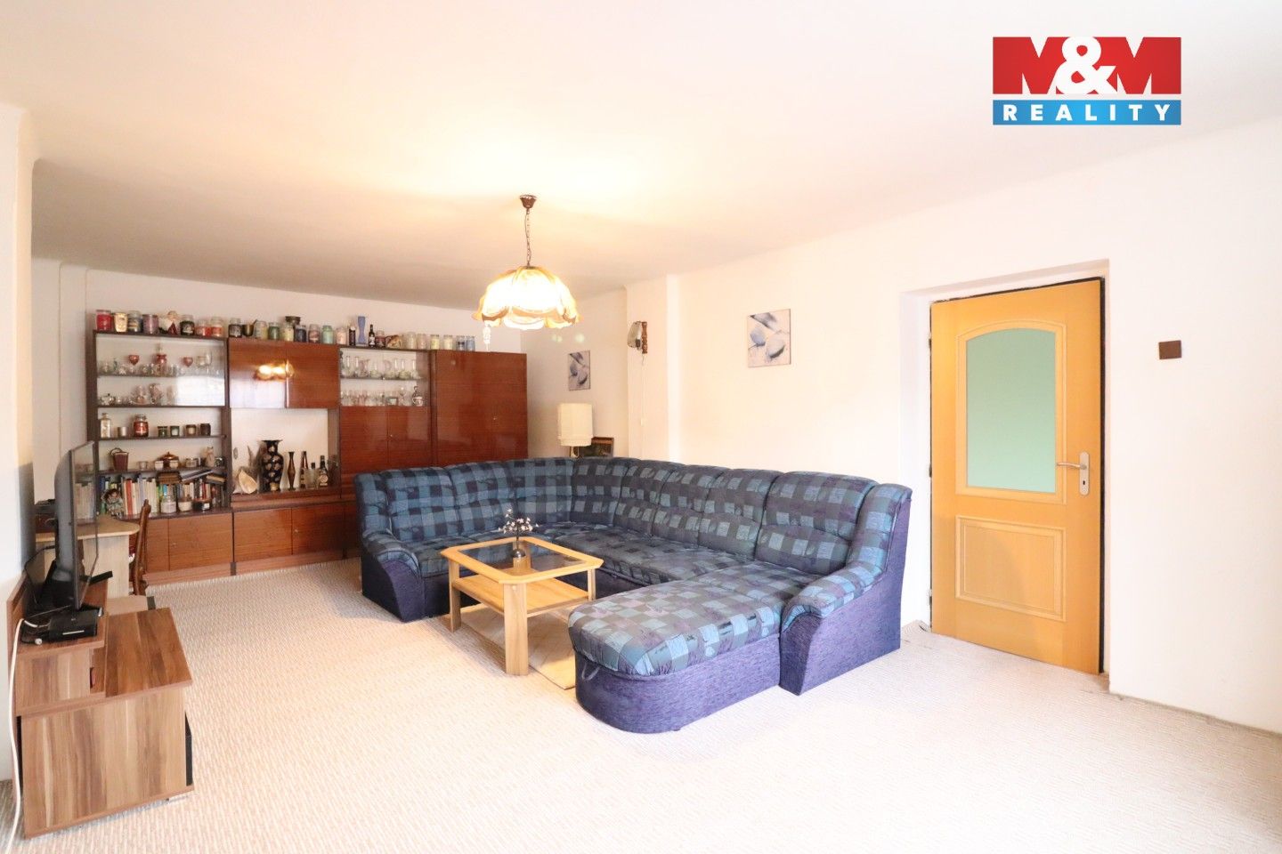 Prodej rodinný dům - Truzenice, Velemyšleves, 400 m²