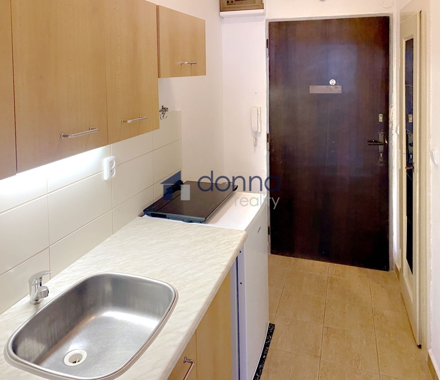 1+kk, Za poštou, Praha Strašnice, 30 m² - 2